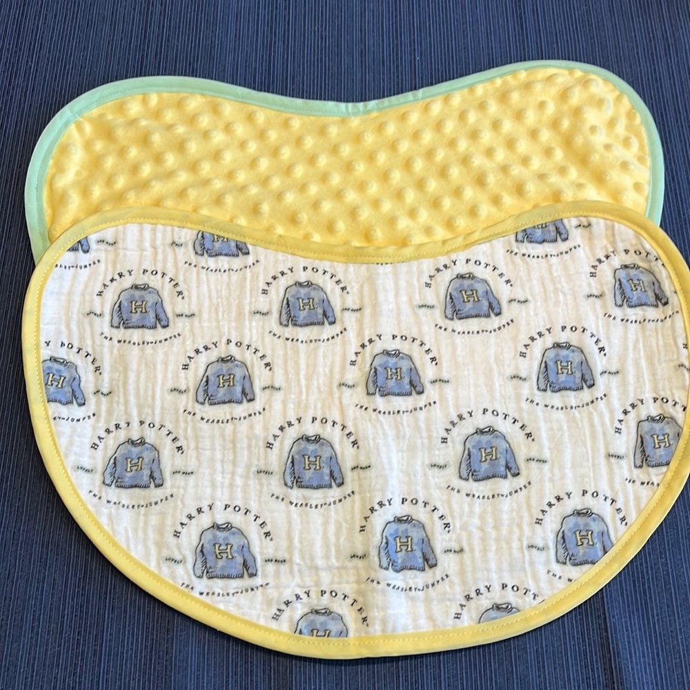 Small Harry Potter burp cloth